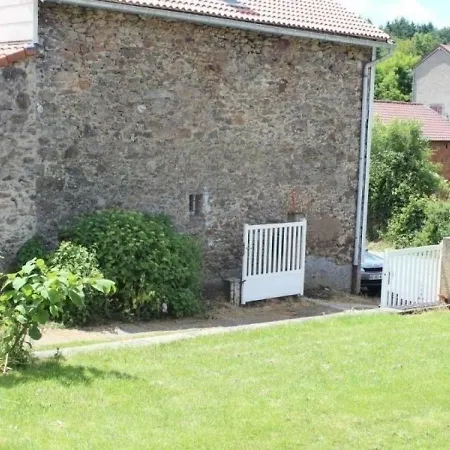 House Le De Marc Holiday home